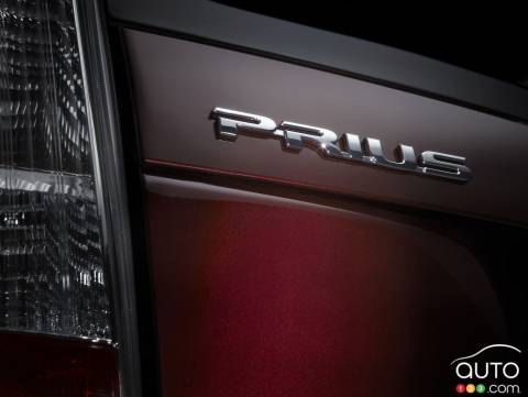 New Toyota Prius reveals two different faces