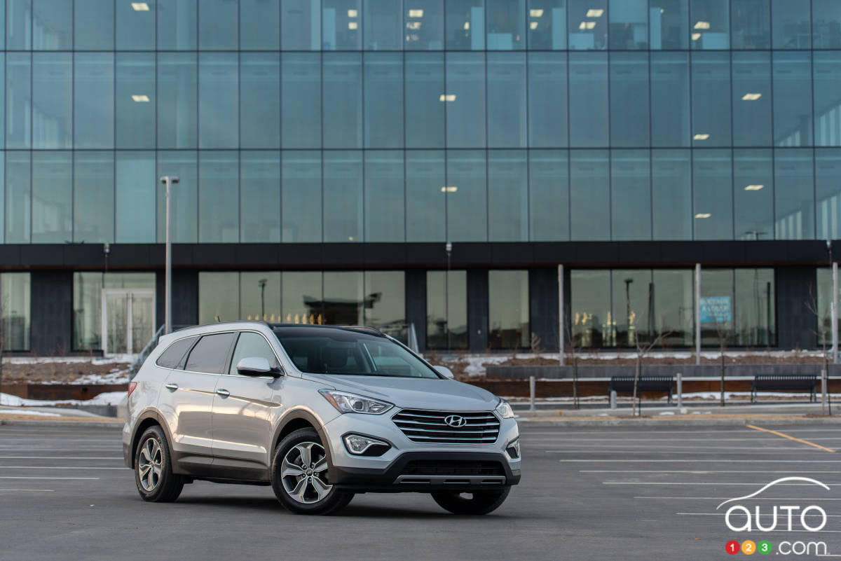 Hyundai Santa Fe XL 2016 : aperçu