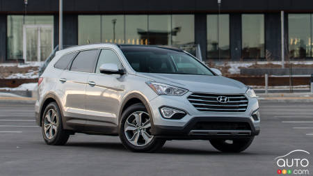 Hyundai Santa Fe XL 2016 : aperçu