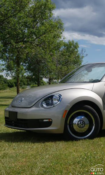 2016 Volkswagen Beetle Classic Convertible is finally here!