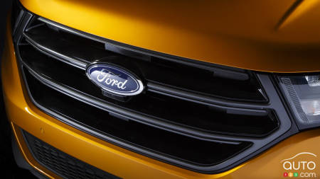 Ford doit réduire les salaires payés à ses travailleurs aux États-Unis