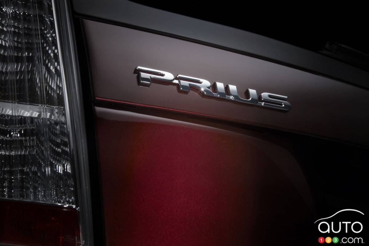 Next-generation 2016 Toyota Prius to debut Sept. 8th in Las Vegas
