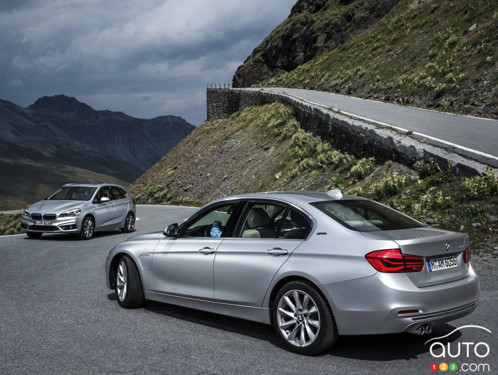 BMW 330e enfichable