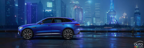 Frankfurt 2015: Jaguar F-PACE teaser before the big show