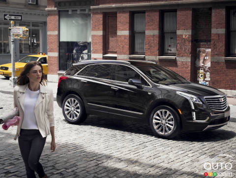 Cadillac teases 2017 XT5 ahead of Dubai Show