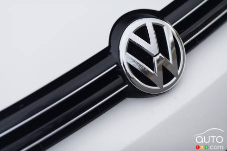 Volkswagen cheated in U.S. emissions tests, could face massive fines
