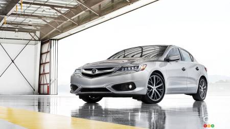 First iPhone Hacker Builds Self-Driving Car in Garage