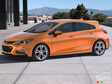 Detroit 2016 : voici la toute nouvelle Chevrolet Cruze 2017 à hayon!