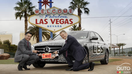 Mercedes E-Class Self-Driving Cars Given Green Light in Nevada