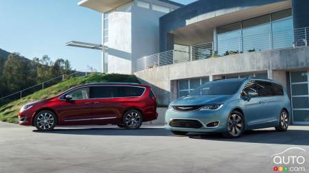 Detroit 2016: Bye bye Chrysler Town & Country, hello Pacifica!