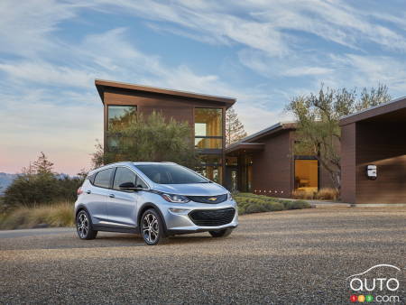 Detroit 2016 : les données techniques de la Chevrolet Bolt EV 2017