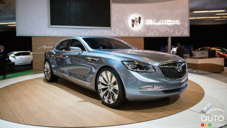 Montreal 2016: Buick Avenir Concept and Envision crossover on display