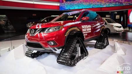 Montreal 2016: Nissan Rogue Warrior tackles winter with tracks!