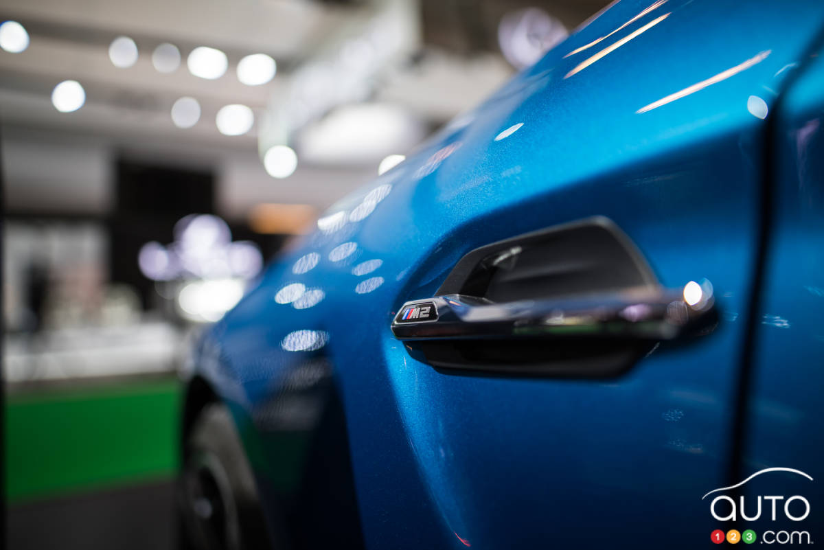 2016 MIAS: 2016 BMW M2