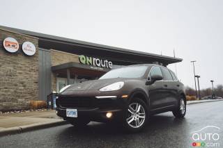 2016 Porsche Cayenne V6 Review