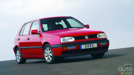 Volkswagen Golf soon to be updated; countdown continues with Part 3