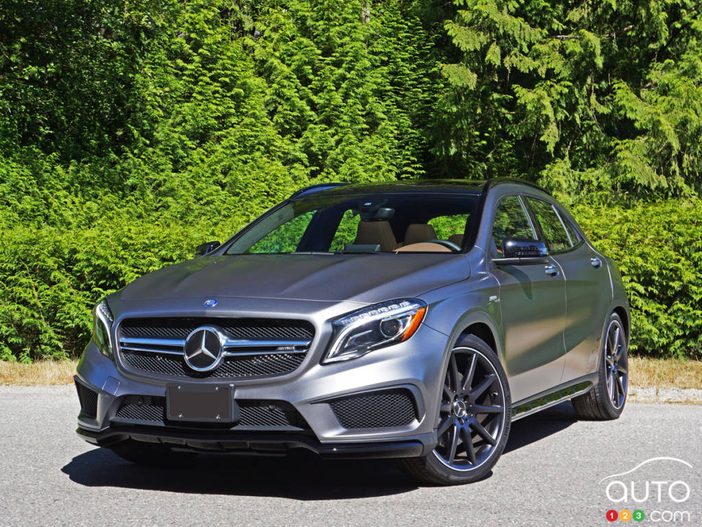 16 Mercedes Gla 45 Amg 4matic Is The Boss Car Reviews Auto123