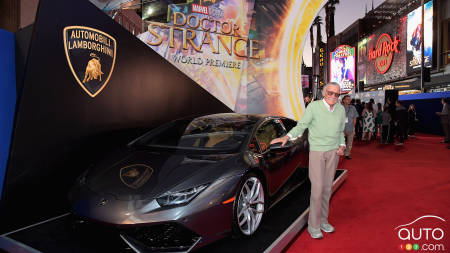 Marvel: Dr. Strange Drives a Lamborghini Huracàn
