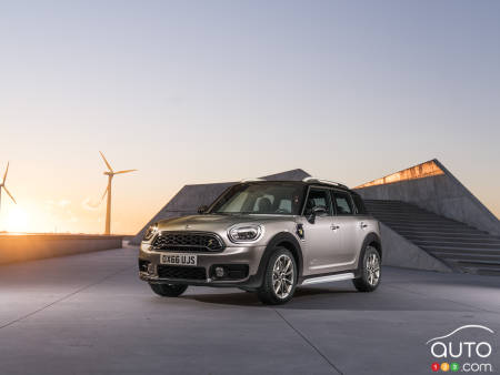 Los Angeles 2016 : la nouvelle MINI Countryman 2017 inclura une hybride rechargeable
