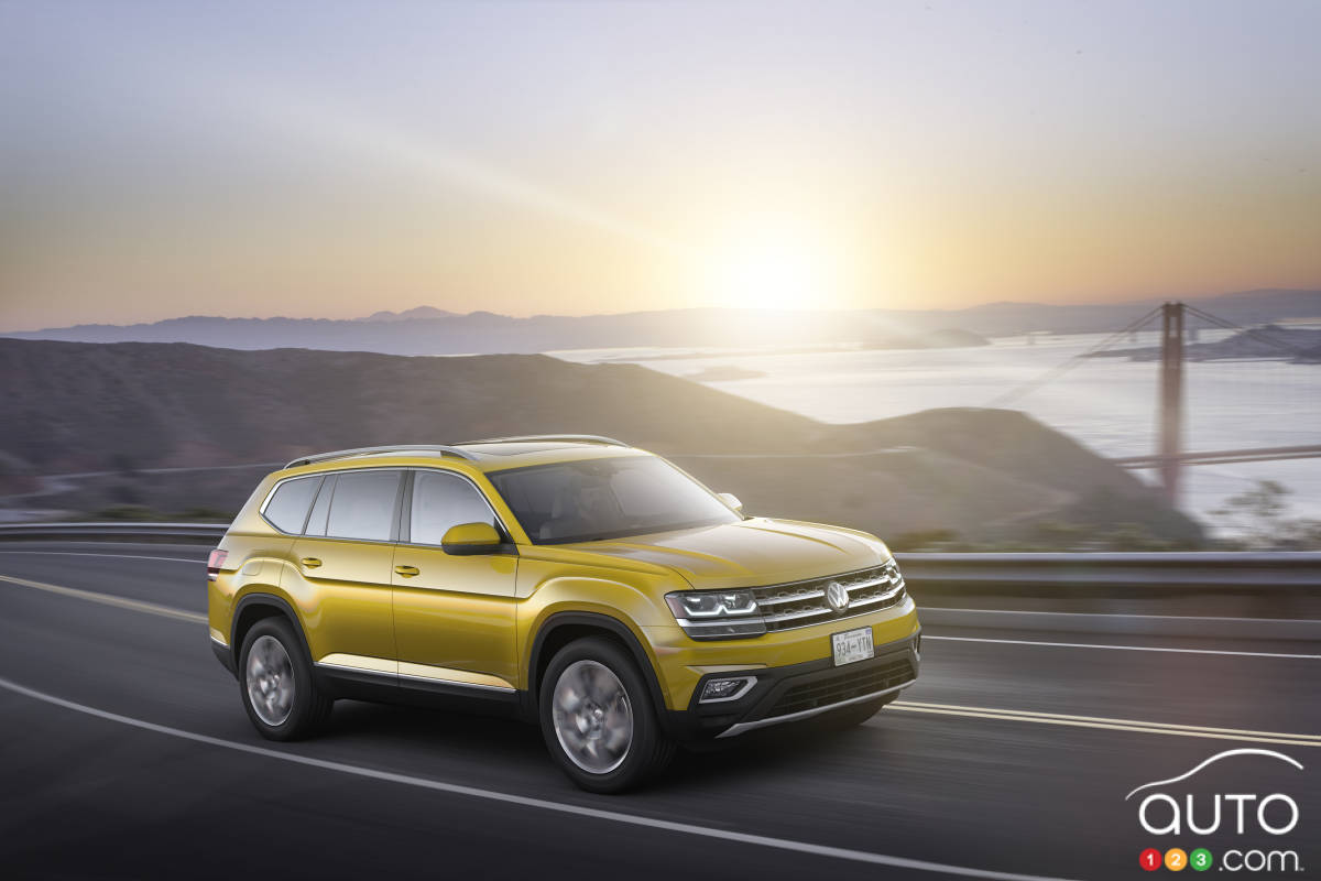 2018 Volkswagen Atlas midsize SUV finally revealed