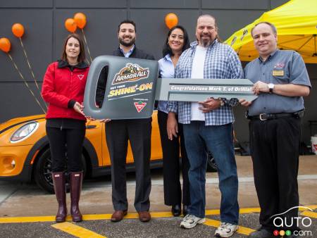 Ontario Man Wins MINI 3-Door Convertible in Armor All Contest