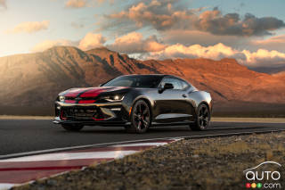 Research 2018
                  Chevrolet Camaro pictures, prices and reviews