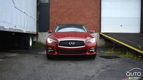2016 Infiniti Q50 2.0T AWD Review