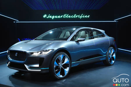 Los Angeles 2016 : le Jaguar I-PACE Concept 100 % électrique apparaît (vidéos)
