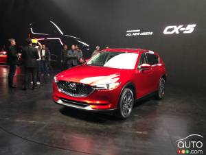 En direct du Salon de l’auto de Los Angeles 2016 : Mazda révèle le nouveau CX-5