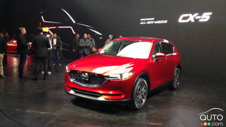 En direct du Salon de l’auto de Los Angeles 2016 : Mazda révèle le nouveau CX-5