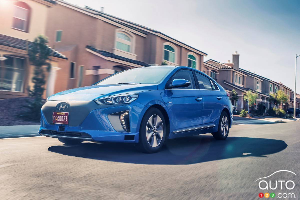 Los Angeles 2016: Hyundai IONIQ Autonomous concept adds some intrigue