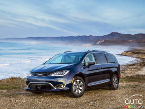 Chrysler Pacifica hybride 2017 : 2,6 Le/100 km!