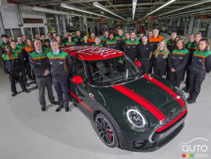Already 3 Million MINI cars Assembled at Oxford Plant since 2001