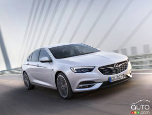 La Buick Regal 2018 se cache-t-elle dans cette vidéo signée Opel?