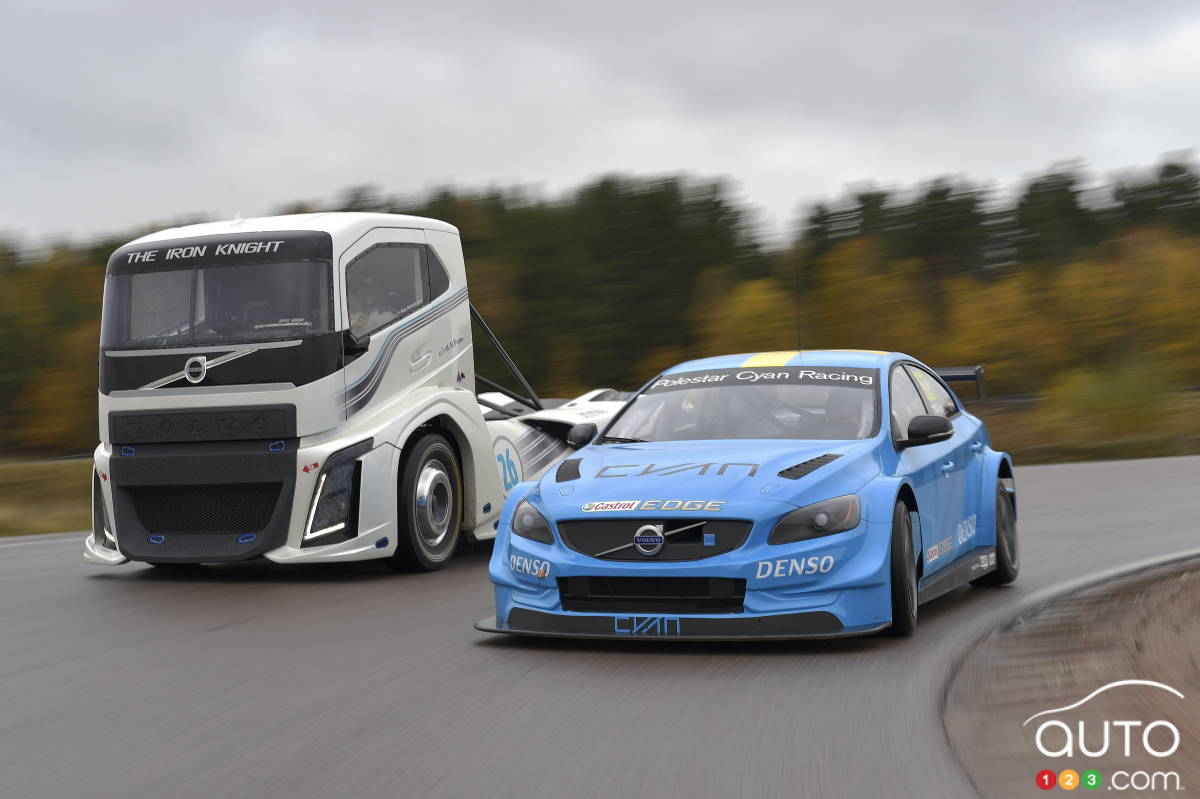 Un camion Volvo de 2400 ch affronte la S60 Polestar WTCC de 400 ch