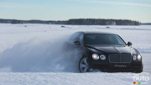 Bentley et son programme de conduite sur glace unique au monde (vidéo)