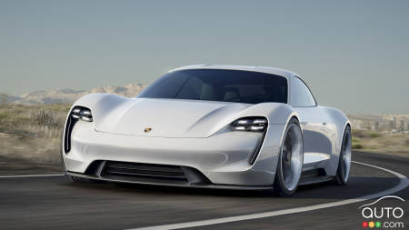 Porsche considering more hybrids, no plans for self-driving cars