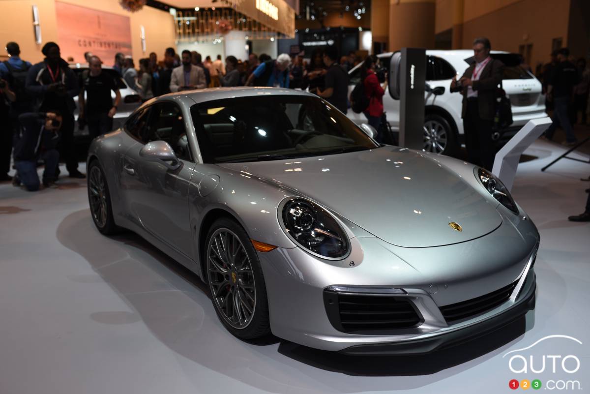 Toronto 2016 : la Porsche 911 Carrera de 7e génération se dévoile