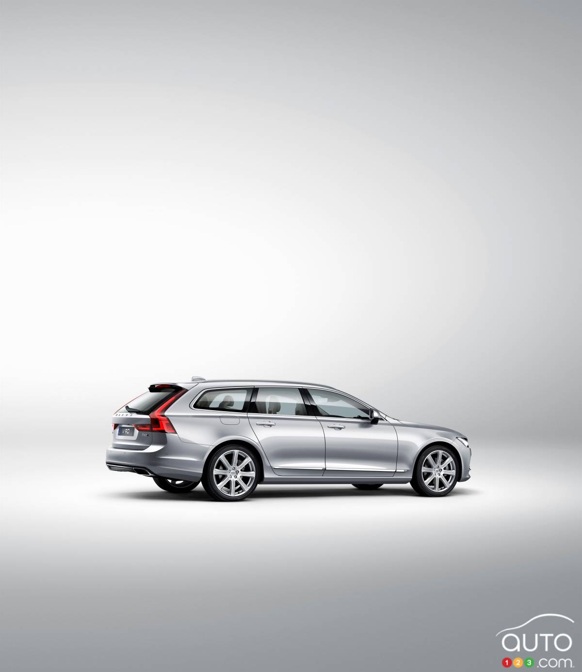 All-new Volvo V90 wagon unveiled in Sweden