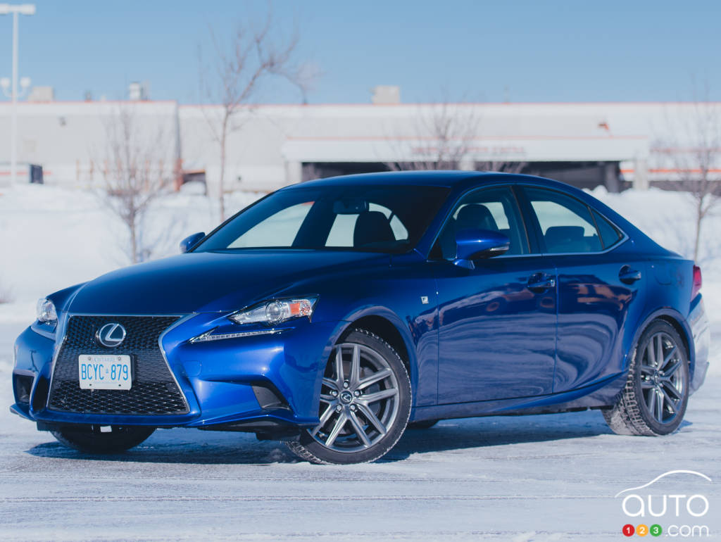 Lexus IS 300 AWD 2016