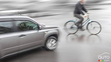 Automatic emergency braking to become standard by 2022