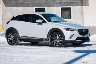 Research 2016
                  MAZDA CX-3 pictures, prices and reviews