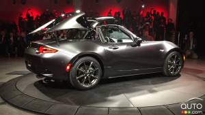New York 2016 : la Mazda MX-5 2017 se durcit