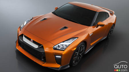 New York 2016: Iconic Nissan GT-R gets important update