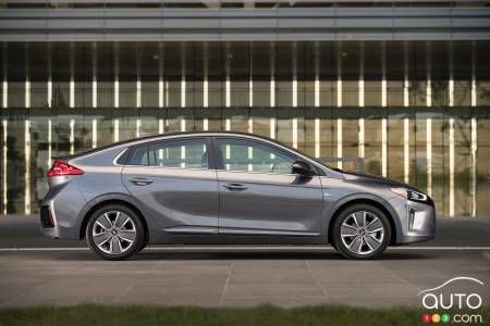 New York 2016 : première nord-américaine pour la gamme Hyundai Ioniq