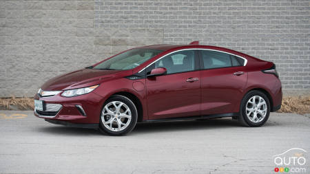 2016 Chevy Volt Review