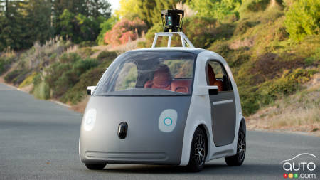 Les Canadiens encore frileux à propos des véhicules autonomes