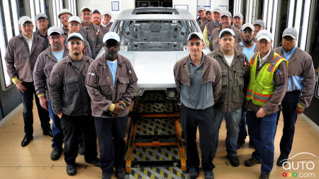Première image du nouveau VUS intermédiaire à 3 rangées de Volkswagen