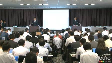 Nissan buys 34 percent of Mitsubishi for $2.8 billion