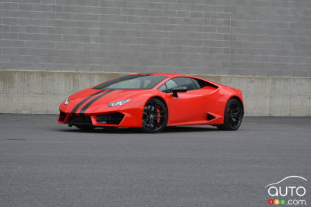 2016 Lamborghini Huracán LP 580-2 Review